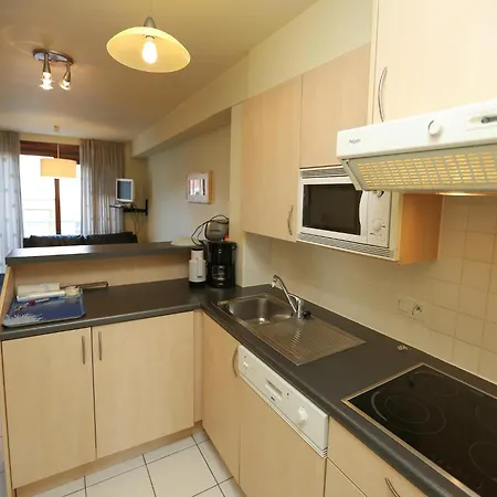 By The Coastal Trails, Apartment *