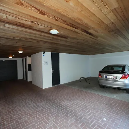 By The Coastal Trails, Apartment